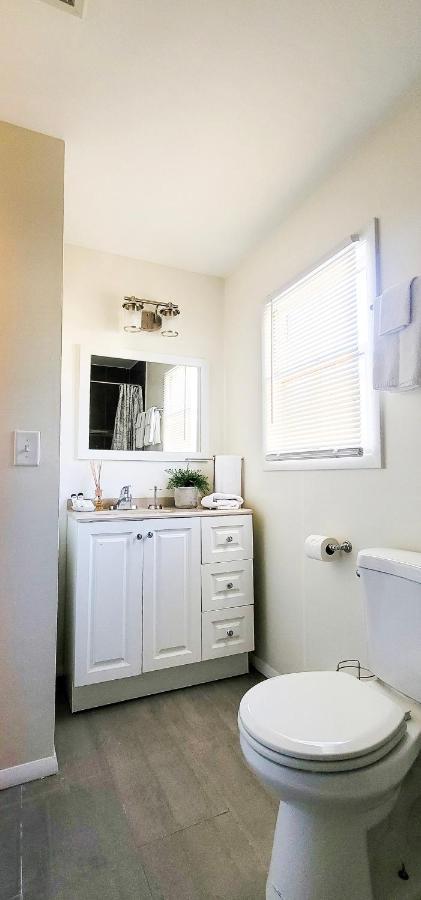 Great 2 Bedroom Condo,Free Parking,Easy Commute. アーヴィントン エクステリア 写真